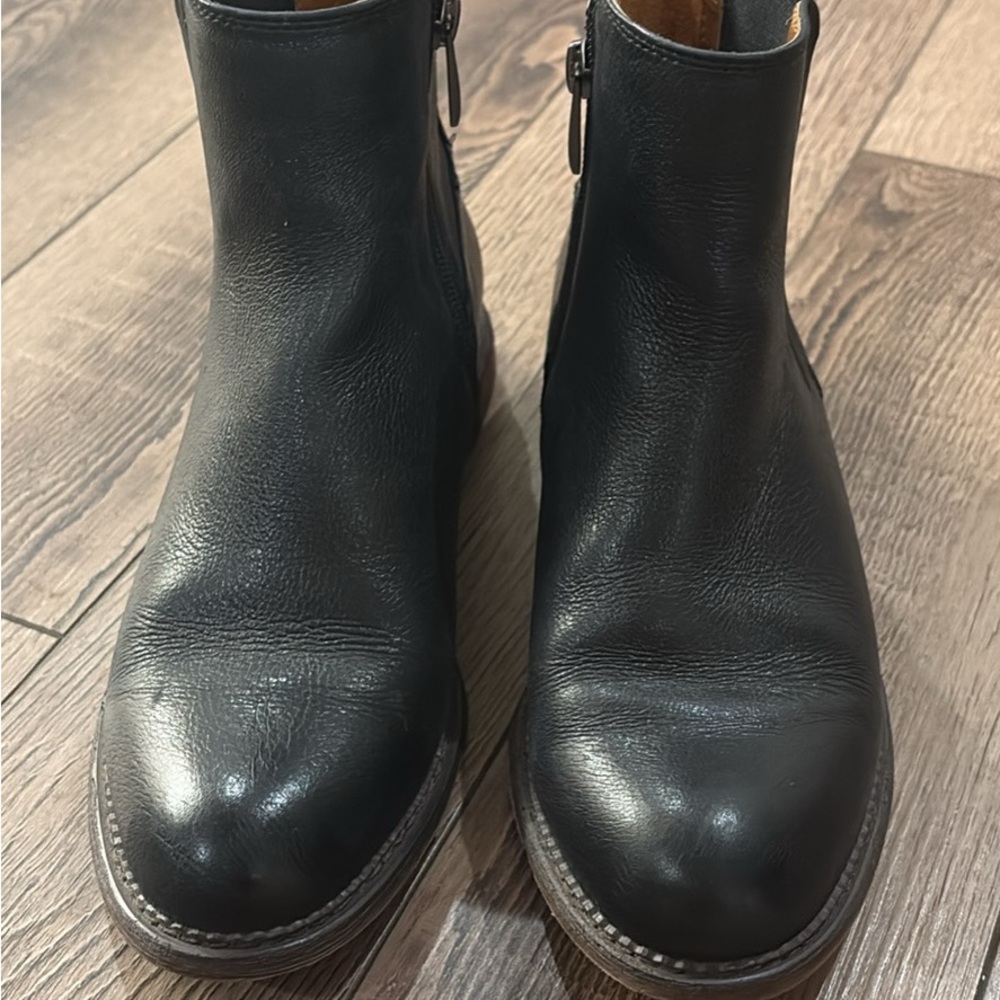 Franco Sarto Boots Women 7.5 Black Leather Ankle Side Zip Low Block Heel - Picture 2 of 7